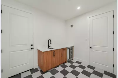4715 Manett Street #102, Dallas, TX 75204 - Photo 34