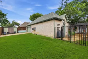635 Glen Lakes Dr, Coppell, TX 75019 - Photo 32