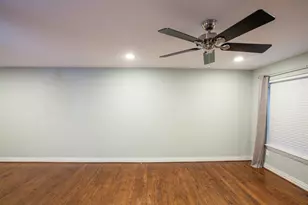 4741 Bradford Dr, Dallas, TX 75219 - Photo 16