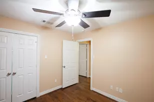4741 Bradford Dr, Dallas, TX 75219 - Photo 10