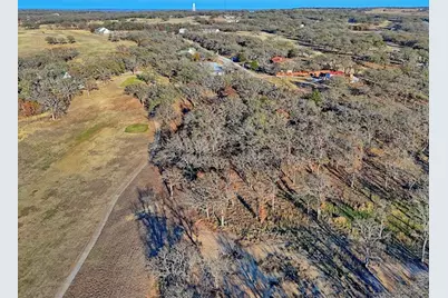 103 Diamond Oaks Drive, Nocona, TX 76255 - Photo 8