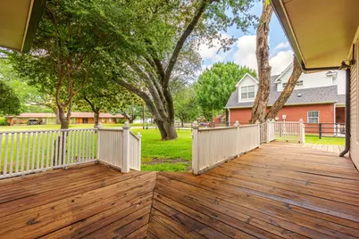 203 E Umphress Street, Van Alstyne, TX 75495 - Photo 30