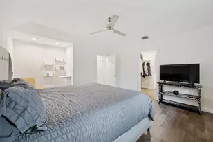 10349 Carry Back Cir, Dallas, TX 75229 - Photo 14