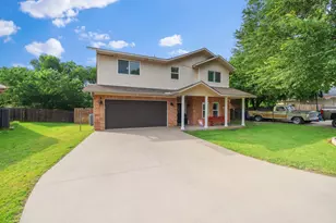 336 Timbercreek Ct, Princeton, TX 75407 - Photo 2