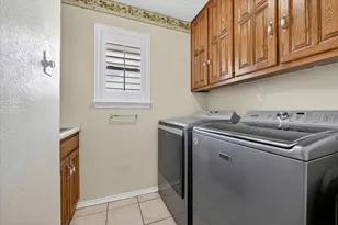 2317 Meandering Way, Arlington, TX 76011 - Photo 32