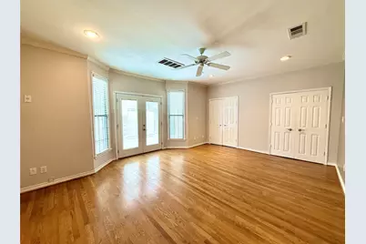 4511 Gilbert Avenue #103, Dallas, TX 75219 - Photo 4