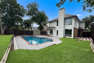 1307 Pawnee Trail, Carrollton, TX 75007 - Photo 2