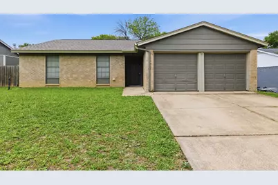 5725 Macneill Drive, Haltom City, TX 76148 - Photo 1