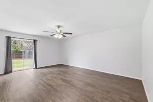 5725 Macneill Dr, Haltom City, TX 76148 - Photo 8