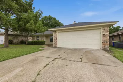 6640 Inwood Drive, Watauga, TX 76148 - Photo 2