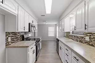 6640 Inwood Dr, Watauga, TX 76148 - Photo 14