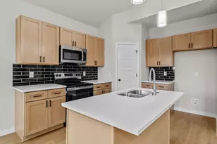 10516 Ruffin Dr, Fort Worth, TX 76131 - Photo 8