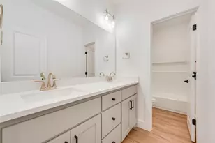 1807 Franklin Ave, Bonham, TX 75418 - Photo 8