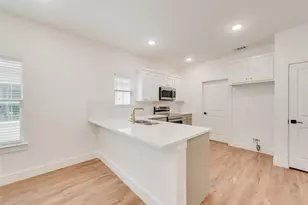 1807 Franklin Ave, Bonham, TX 75418 - Photo 4