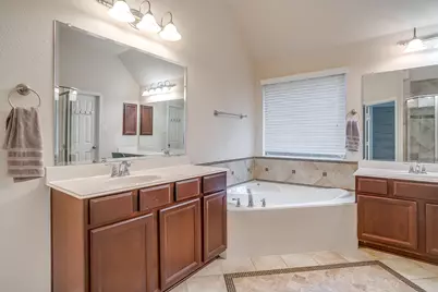 961 Tara Drive, Burleson, TX 76028 - Photo 32