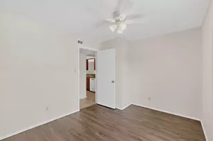 2317 Idlewood Dr, Arlington, TX 76014 - Photo 30