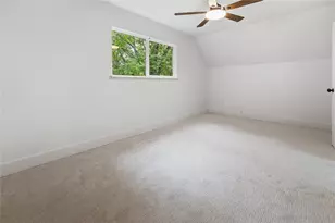 220 Robert St, Burleson, TX 76028 - Photo 38