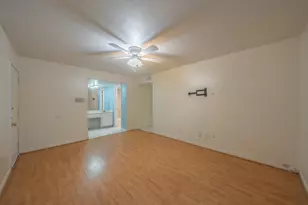 15906 Club Crest Dr, Dallas, TX 75248 - Photo 20