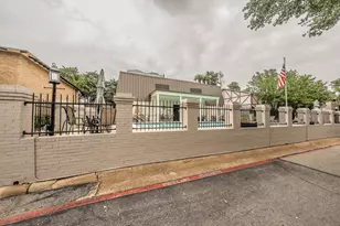 15906 Club Crest Dr, Dallas, TX 75248 - Photo 28
