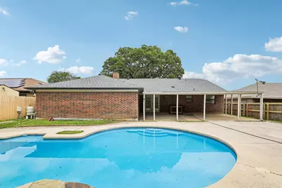 2421 Meadow View, Bedford, TX 76021 - Photo 28