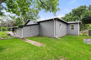 202 Roberts Rd, Teague, TX 75860 - Photo 32