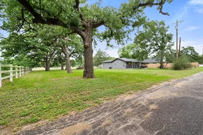 202 Roberts Rd, Teague, TX 75860 - Photo 26