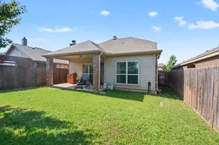 8909 Tenderfoot Ln, Aubrey, TX 76227 - Photo 34