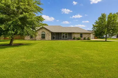 302 Anita Lane, Waxahachie, TX 75165 - Photo 4