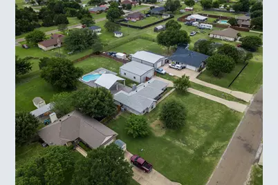 302 Anita Lane, Waxahachie, TX 75165 - Photo 34