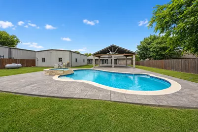 302 Anita Lane, Waxahachie, TX 75165 - Photo 10