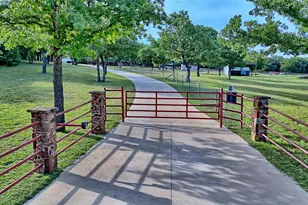 4509 Lazy E Rd, Saint Jo, TX 76265 - Photo 1