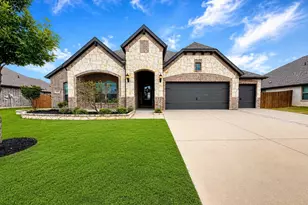 630 Roscoe Dr, Midlothian, TX 76065 - Photo 1
