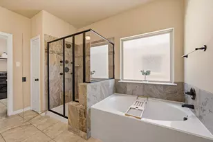 8401 Sandhill Crane Dr, Fort Worth, TX 76118 - Photo 16