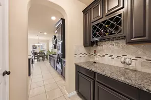 8401 Sandhill Crane Dr, Fort Worth, TX 76118 - Photo 10