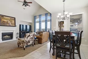 8401 Sandhill Crane Dr, Fort Worth, TX 76118 - Photo 16