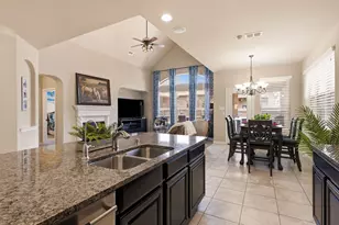 8401 Sandhill Crane Dr, Fort Worth, TX 76118 - Photo 12