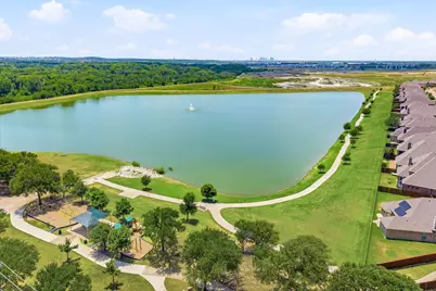 8401 Sandhill Crane Drive, Fort Worth, TX 76118 - Photo 32