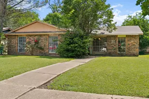 818 Quebec Dr, Garland, TX 75040 - Photo 2