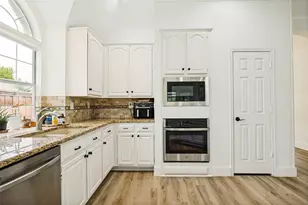 1417 Honey Locust Dr, Plano, TX 75023 - Photo 10