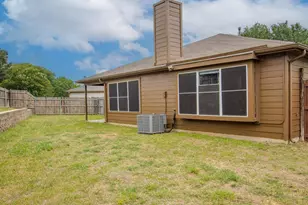 1400 Horseshoe Bend Ct, Fort Worth, TX 76131 - Photo 30