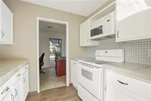 2614 Branch Oaks Dr, Garland, TX 75043 - Photo 16