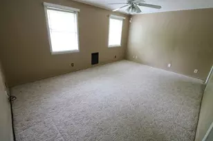 270 SE 26th St, Paris, TX 75460 - Photo 16