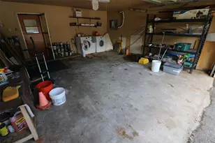 270 SE 26th St, Paris, TX 75460 - Photo 24