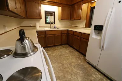 270 SE 26th St, Paris, TX 75460 - Photo 4