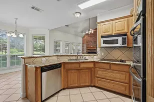2811 N Shr Dr, Bonham, TX 75418 - Photo 16