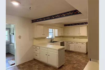 804 Carroll Drive, Garland, TX 75041 - Photo 8