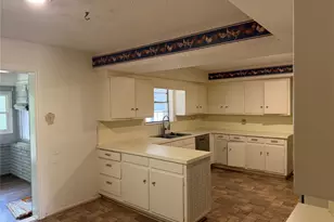 804 Carroll Dr, Garland, TX 75041 - Photo 8