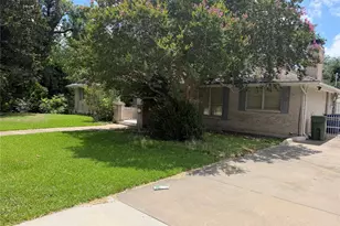 804 Carroll Dr, Garland, TX 75041 - Photo 4