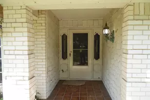 1912 Druid Ln, Fort Worth, TX 76112 - Photo 2