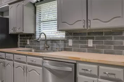 628 S Walker Street, Mesquite, TX 75149 - Photo 8